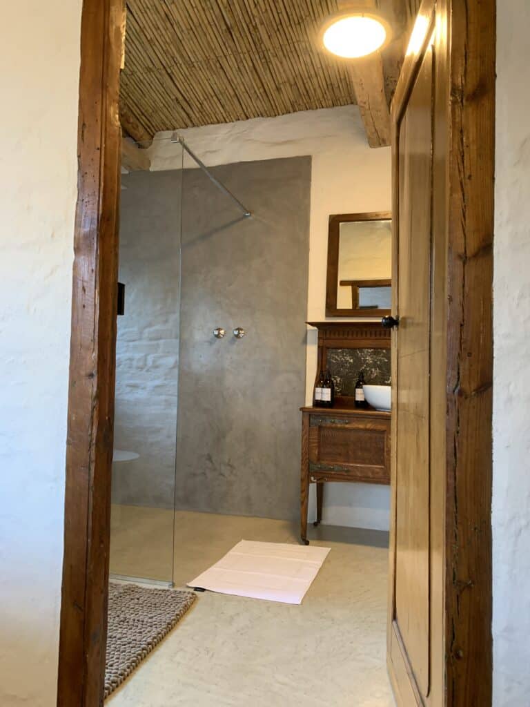 Master bathroom with reed ceilings